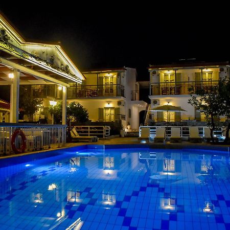Villa Rosa Troulos Ngoại thất bức ảnh