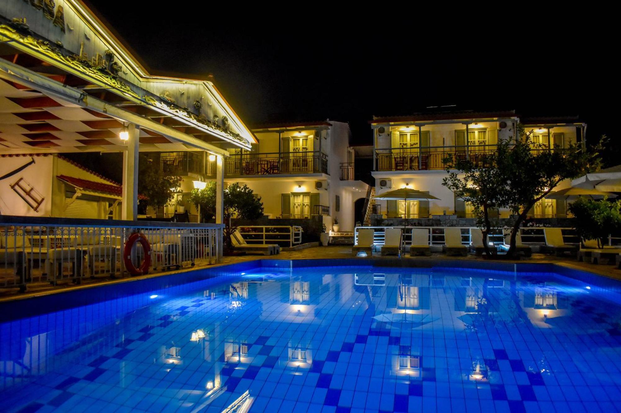 Villa Rosa Troulos Ngoại thất bức ảnh